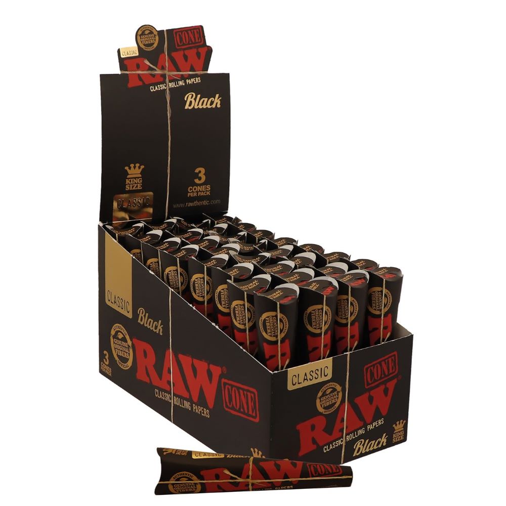 RAW Black King Size Cones 3-Pack (32pcs/display)